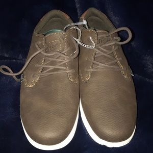 NWT Bass brand new shoes men’s brown 9.5